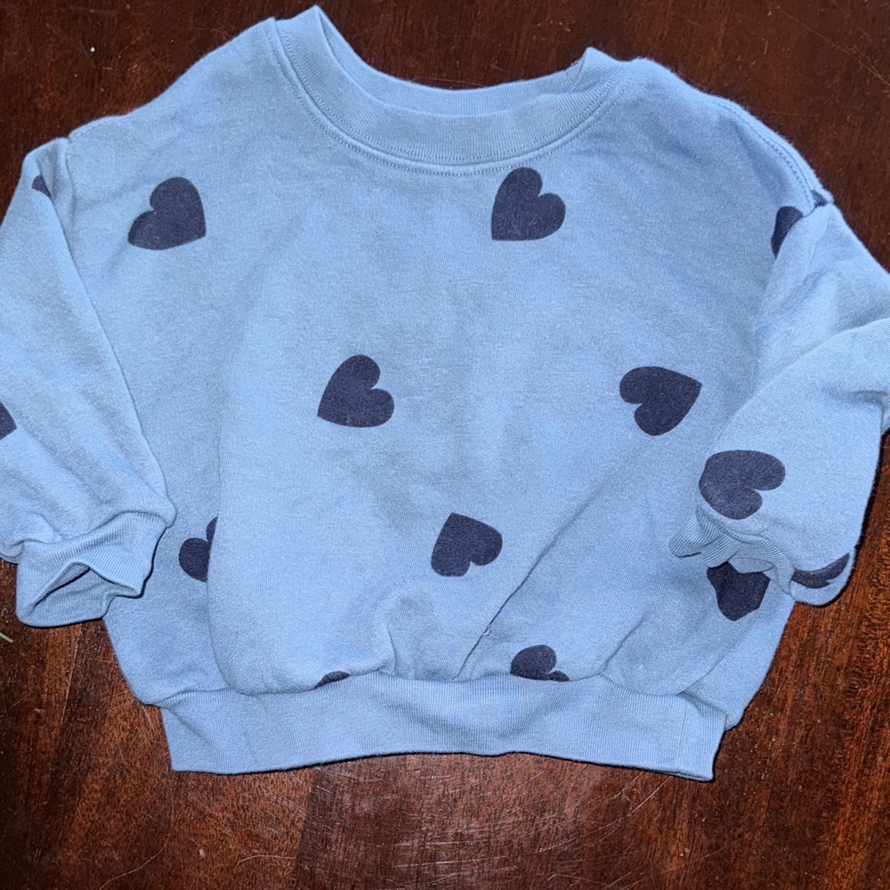 GAP Light Blue Crewneck Sweater with Navy Heart Print